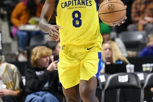 何方神圣！?大卫-琼斯-加西亚半场10中8&amp;三分5中4轰22分4断！