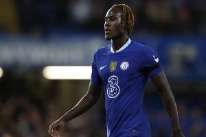 本届世俱杯共6次经VAR取消点球判罚，切尔西和弗鲁米嫩塞各1次