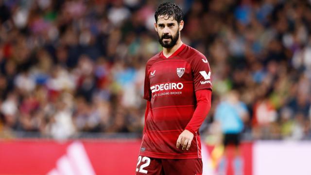 1677929269717021658.jpg Isco-Sevilla.jpg